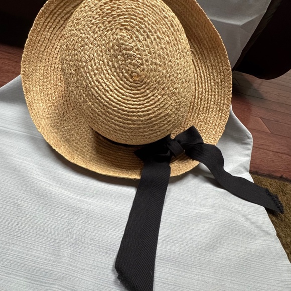 Helen Kaminski Sun Hat - Picture 1 of 3